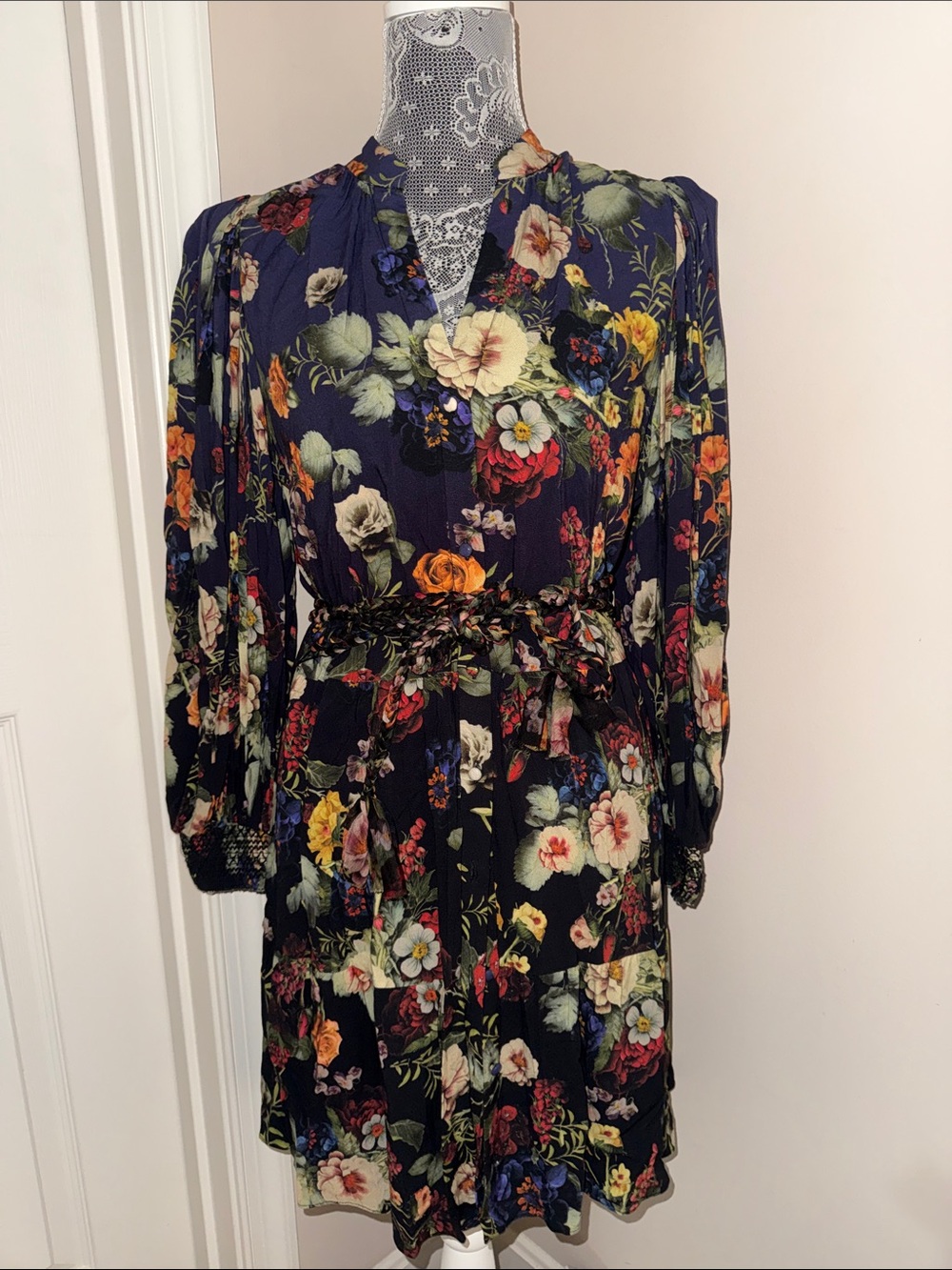 ALICE + OLIVIA Antonette Floral Balloon-Sleeve Minidress size 10 NWT - Picture 5 of 9